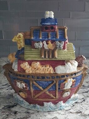 Vintage Ceramic Noah's Ark Cookie Jar - Multicolor